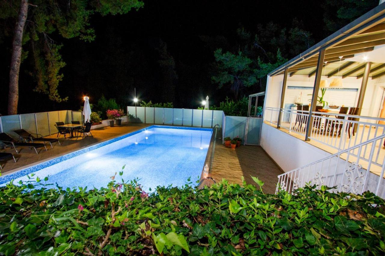 Muses Villas Resort Сани Бийч Екстериор снимка
